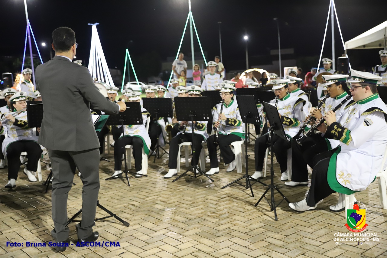 Vereador prestigia Cantata de Natal