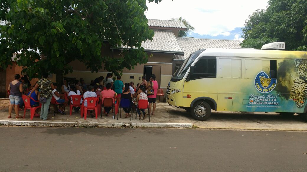 Ônibus Onça Pintada realiza mamografia em mulheres alcinopolenses